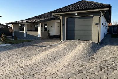 Casă cu 4 camere în Solovăstru - 1