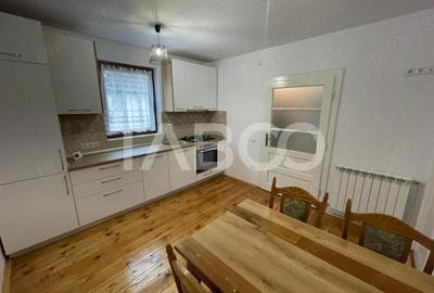 Casa individuala 2 camere renovata complet cu garaj si curte Lazaret Casa individuala 2 camere renovata complet cu garaj si curte Lazaret - 2