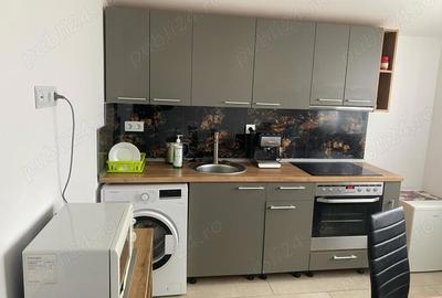 Casă cu 6 camere în Central - 2