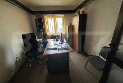 Apartament cu 5 camere semidecomandat, mobilat în Canta - 5