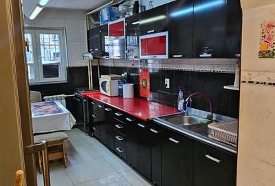 Apartament 4 camere-decomadnat-zona Uverturii