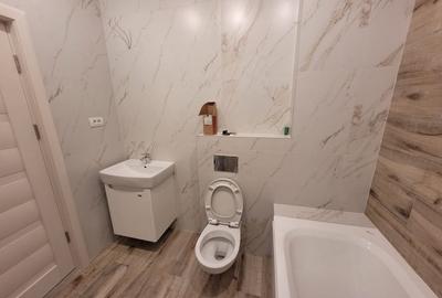 Inchiriere Apartament deosebit Constanta cu 2 parcari proprii - 10