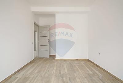 Casă cu 4 camere cu Teren 250 Mp în Sud-Est - 21
