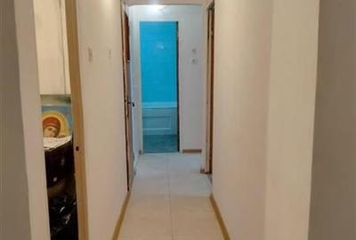 Apartament cu 3 camere decomandat în Dristor