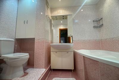 Apartament cu 2 camere decomandat în Tractorul - 4