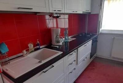 Apartament cu 3 camere decomandat în Gării - 2
