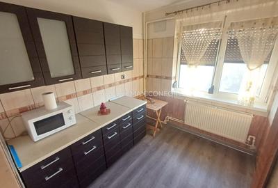 OFERTĂ! Apartament 2 camere Zona Școlilor – mobilat, etaj 3 - 8