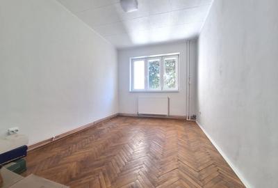 Apartament 3 camere,retras, bloc reabilitat, zona Grigore Alexandrescu - 4