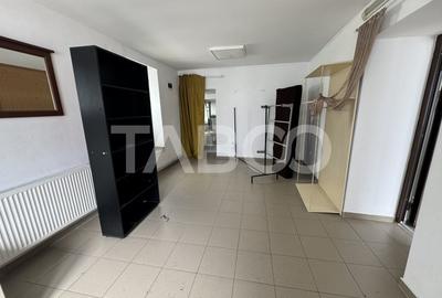 Spatiu comercial cu doua intrari separate 4 camere 2 bai 84 mpu Sibiu - 3