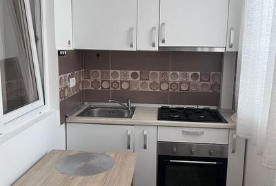 Garsonieră decomandată în Roșu - 6