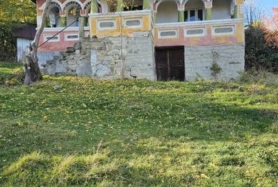 Teren de 949 mp, în Sălătrucel - 5