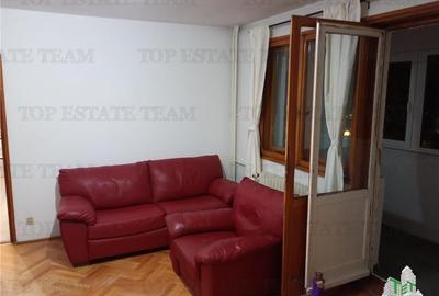 Apartament spatios 3 camere, aproape de metrou, langa Bulevardul Alexandru Obreg - 1