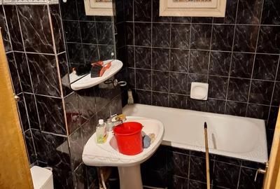 Inchiriez spatiu comercial - 4