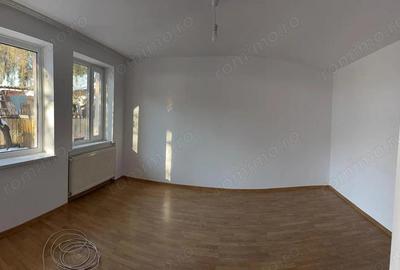 Central - Inchiriere casa 2 camere - Str. Revolutiei - 12