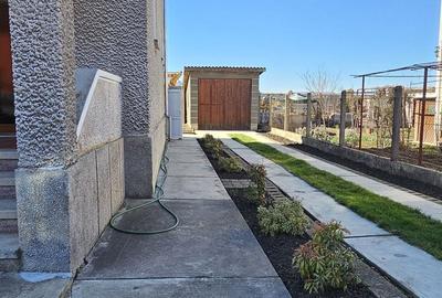 Casă cu 4 camere în Central - 1