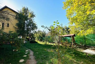 Casă individuală cu 9 camere cu Canalizare în Central - 4