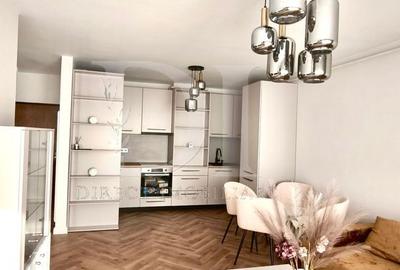 Apartament cu 2 camere semidecomandat, mobilat în Florești - 1