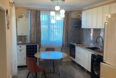 Vand apartament 3 camere, 53 mp, parcare, zona Aqua Park Floresti - 1