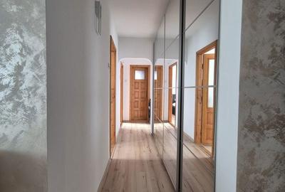 Apartament cu 3 camere semidecomandat în Sud - 4