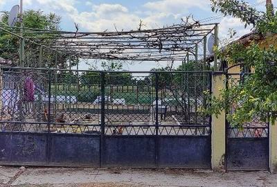 Casă cu 3 camere în Comloșu Mic - 2