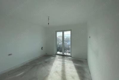 Apartament cu 2 camere decomandat în Giarmata - 2