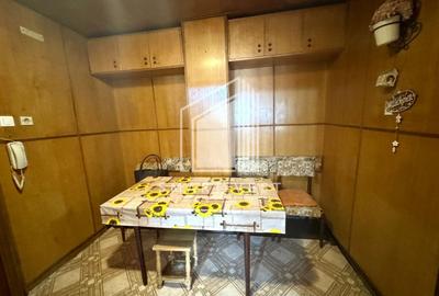 Apartament cu 3 camere decomandat, mobilat în Micro 15 - 7