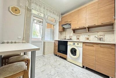 Garsonieră decomandată în Florilor