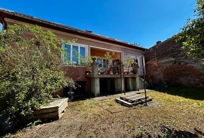 Casa 4 camere, tavan inalt, centru istoric Turda – oportunitate investitie - 2