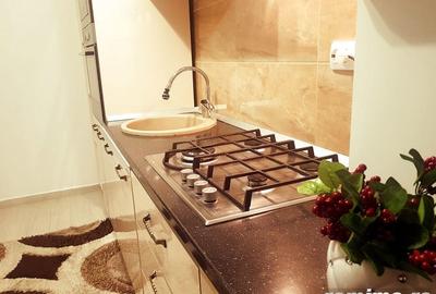 Garsonieră în Romană - 2