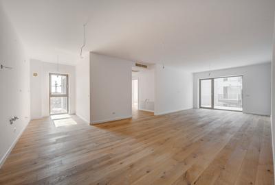 Apartament cu 3 camere semidecomandat în Sisești