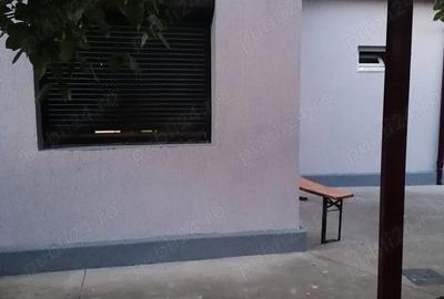 Casă cu 4 camere cu Teren 373 Mp în Central - 11