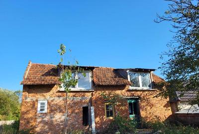 Casă cu 4 camere în Peștere - 8