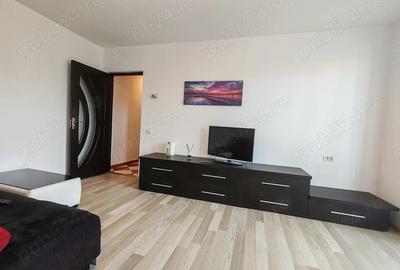 Apartament 2 camere Nord-Negru Voda, etaj 3, balcon, centrala, renovat - 2