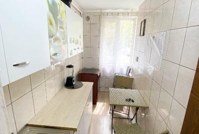 Garsonieră decomandată în Titan - 8