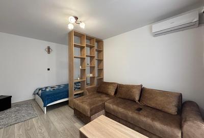 Garsonieră decomandată, mobilată în 1 Mai - 2