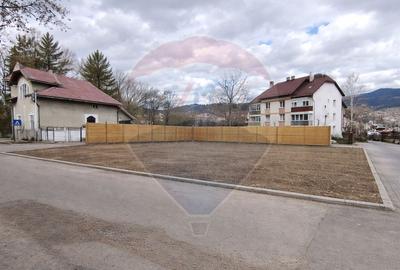 Teren Construcții intravilan de 322 mp, în Central - 1