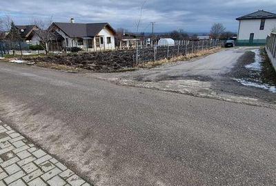 Teren de 510 mp, în Ipotești