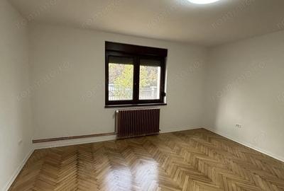 Apartament cu 3 camere decomandat în Bogdăneștilor - 17