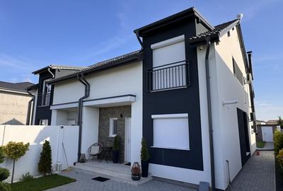 DUPLEX SPATIOS, 4 CAMERE, IZOLAT FONIC,ZONA LINISTITA - 1