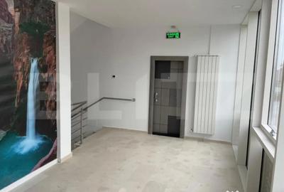 Spațiu comercial, de 600 mp, în Central - 10