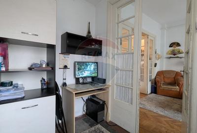 Casă cu 11 camere cu Teren 330 Mp în Iancului - 29