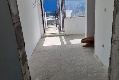 Casă cu 3 camere în Lumina - 1