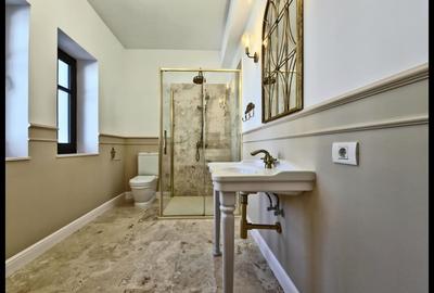 Casă cu 11 camere cu Canalizare în Dorobanți - 11