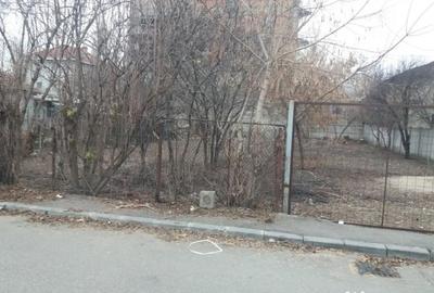 Teren de 730 mp, în 1 Mai
