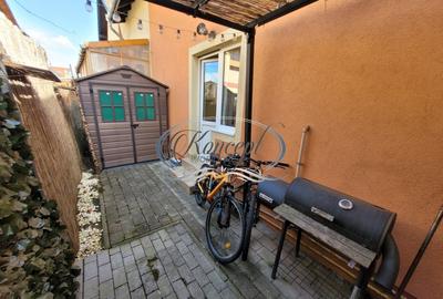 Inchiriere triplex retras de la strada cu curte si parcare in cartierul Europa - 18