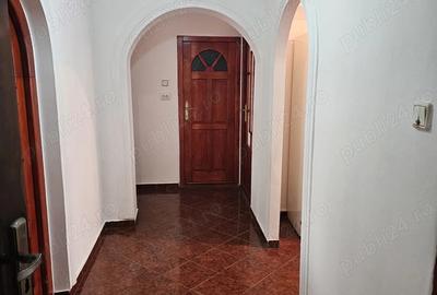 Apartament cu 3 camere decomandat în Central - 5