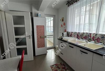 Apartament cu 4 camere decomandat, mobilat în Hipodrom 3 - 5
