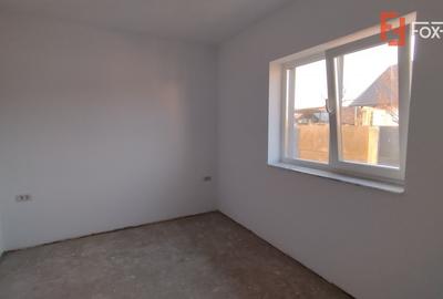 Casa individuala 4 camere, Sanmihaiu Roman - Teren 440 mp - 4