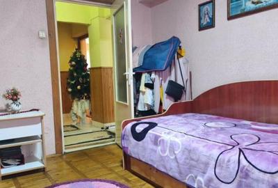 Apartament 4 camere in Simeria, zona 1 Decembrie, et 1 - 9