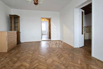 Apartament cu 4 camere semidecomandat în Aradului - 12